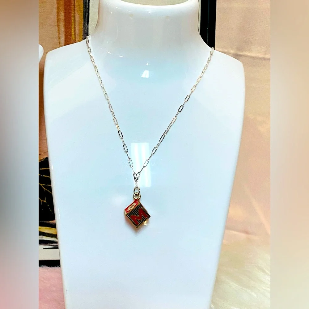 LV ZIPPER-PULL RED AND VIOLET WITH PAVOI 14K PLATED AND MARC JACOBS CUBE - Picture 5 of 12